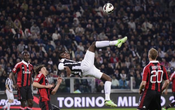 2013-04-21t195055z_1591942847_gm1e94m0ajl01_rtrmadp_3_soccer-italy_reuters