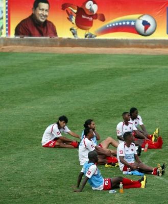 جانـب من تدريبـات المنتخـب الكولومـبــي