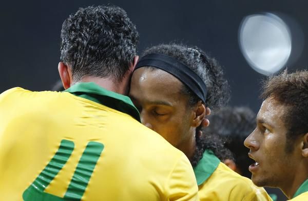 2013-04-25t015109z_1701848047_gm1e94p0rbc01_rtrmadp_3_soccer-latam_reuters