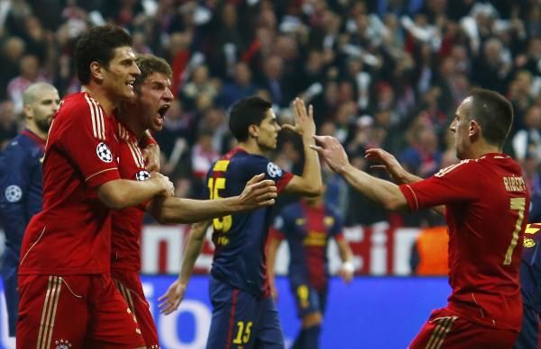 2013-04-23t213201z_1797881815_lr1e94n1nt3eb_rtrmadp_3_soccer-champions_reuters