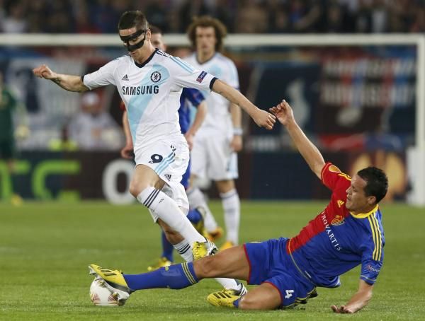 2013-04-25t202636z_283704693_lr1e94p1ks1uj_rtrmadp_3_soccer-europa_reuters