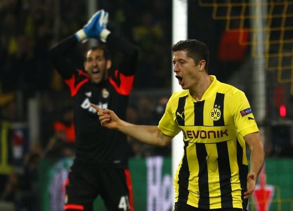 2013-04-24t202758z_805443370_lr1e94o1kucn4_rtrmadp_3_soccer-champions_reuters