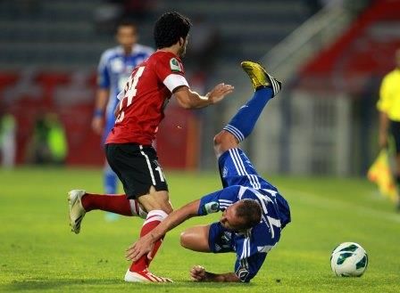 الأهلي خطف الفوز من النصر 