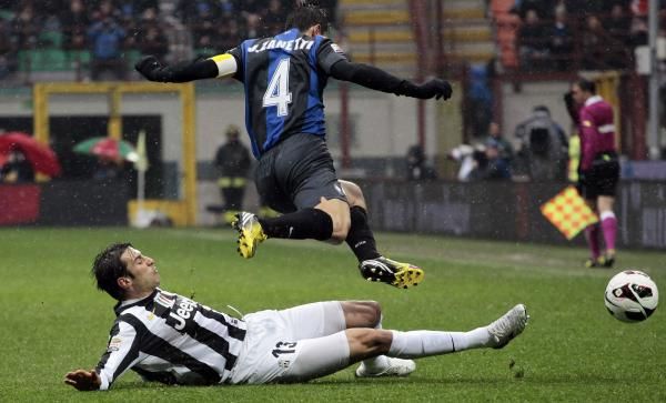 2013-03-30t164213z_340555865_gm1e93v01v201_rtrmadp_3_soccer-italy_reuters