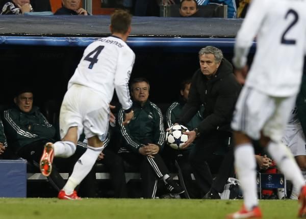 2013-04-30t202319z_605196864_lr1e94u1kml39_rtrmadp_3_soccer-champions_reuters