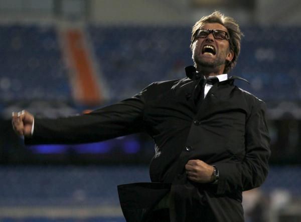 2013-04-30t212450z_1838974660_lr1e94u1nh35m_rtrmadp_3_soccer-champions_reuters