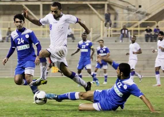 لقطة من لقاء الذهاب لمباراة فريقي الحد و النجمة