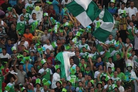 جانب من جماهير الظاهرية التي تابعت اللقاء