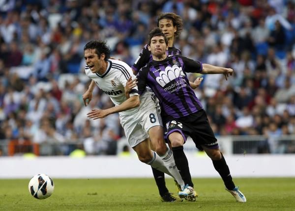 2013-05-04t191121z_851067849_gm1e95508r001_rtrmadp_3_soccer-spain_reuters