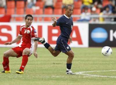 التايلنديون سيطروا وسط ذهول عماني وغياب عن مستوى الأحمر المعهود