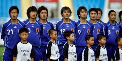 المنتخب الياباني قبل لقائه الماضي أمام قطر