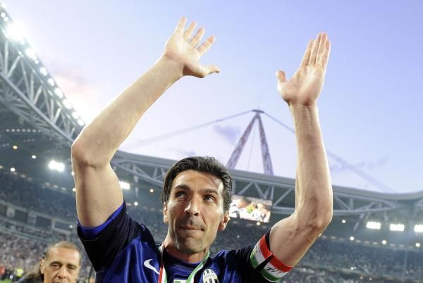 2013-05-11t195958z_852632250_gm1e95c0b1f01_rtrmadp_3_soccer-italy_reuters