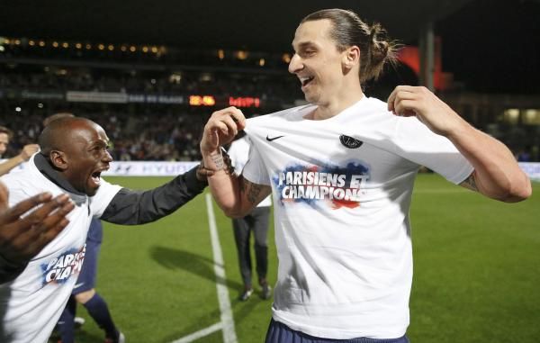 2013-05-12t211046z_177690676_lr2e95c1mtor2_rtrmadp_3_soccer-france_reuters