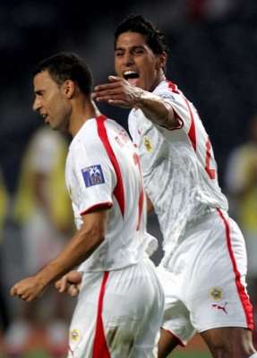 نجوم الأحمر يريدونها فرحة تسجل في تاريخهم الآسيوي