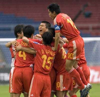 فرحة صينية لم تكتمل في اللقاء