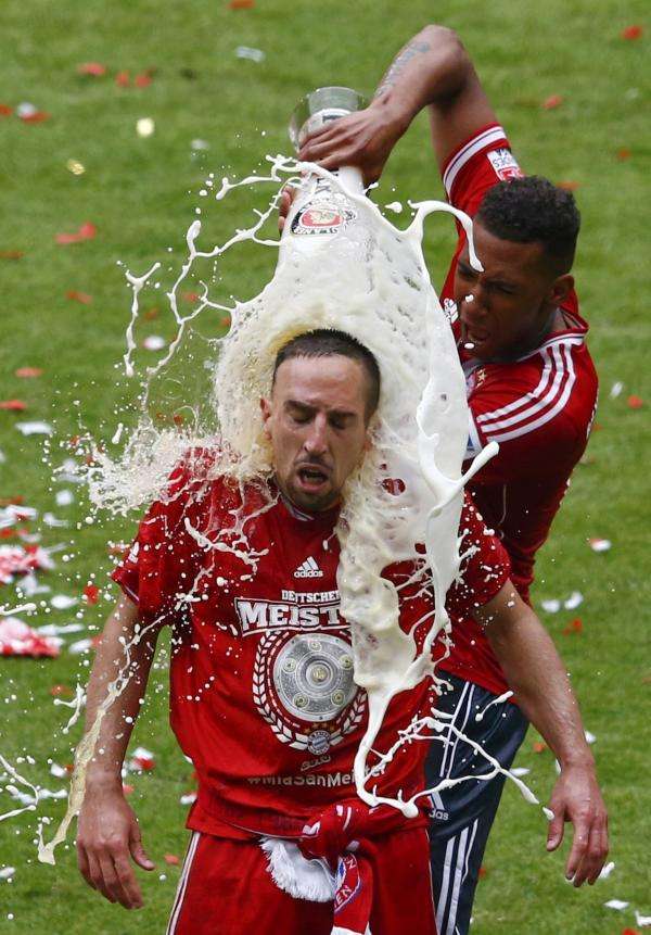 2013-05-11t160918z_1528233816_lr2e95b18v7yx_rtrmadp_3_soccer-germany_reuters