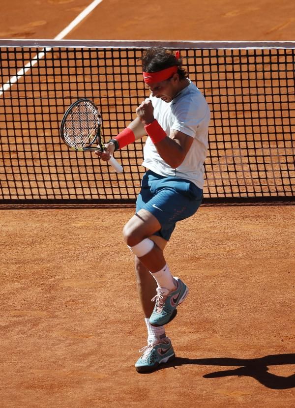 2013-05-12t164159z_1329047072_gm1e95d01tm01_rtrmadp_3_tennis-men-madrid_reuters