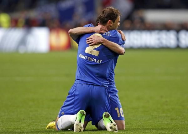 2013-05-15t205617z_1144282156_lr2e95f1m5i6q_rtrmadp_3_soccer-europa_reuters
