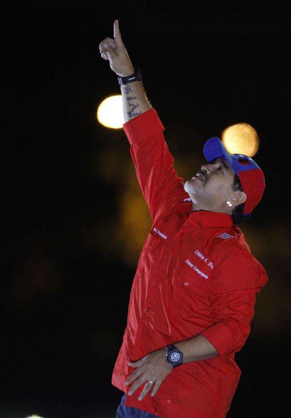 2013-04-12t010111z_1532763756_gm1e94c0oxl01_rtrmadp_3_venezuela-election_reuters