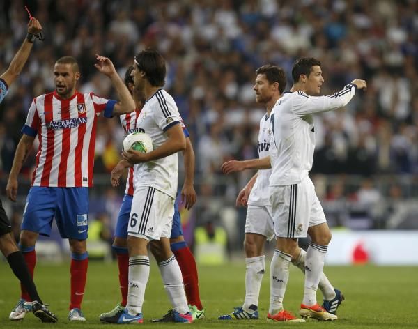 2013-05-17t220713z_1477493242_lr2e95h1pfrdr_rtrmadp_3_soccer-spain-cup_reuters