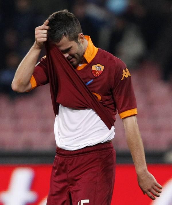 2013-01-06t214609z_142423026_gm1e9170fxk01_rtrmadp_3_soccer-italy_reuters