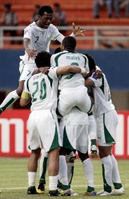 السعودية ثاني منتخب عربي في الدور الثاني