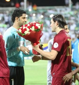 فاجنر يهدي المسيليم باقة ورد