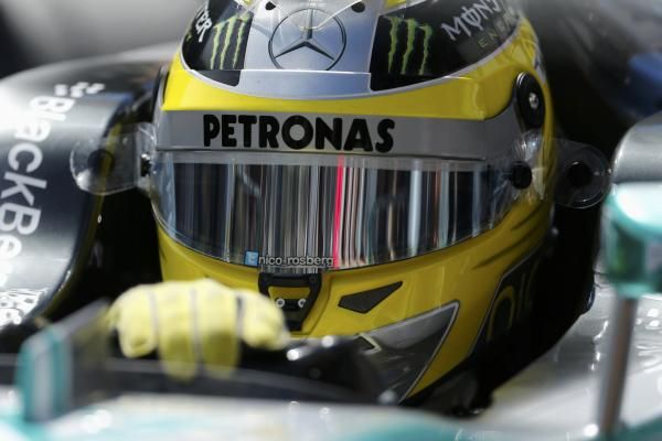 2013-05-25t110654z_1492047004_sr1e95p0uuf3y_rtrmadp_3_motor-racing-prix_reuters