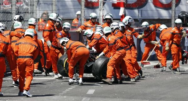 2013-05-26t134336z_134486894_gm1e95q1o9p01_rtrmadp_3_motor-racing-prix_reuters