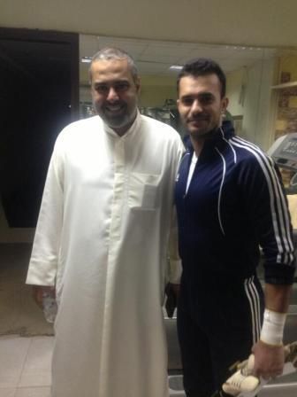 خالد الفهد مع نواف الخالدي  في غرفة الملابس بعد تدريب اليوم