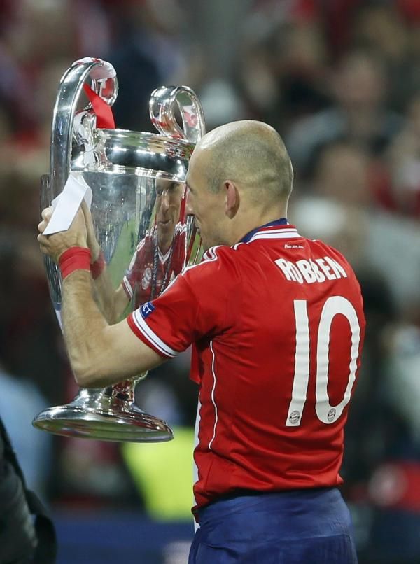 2013-05-25t214150z_1099856464_lr2e95p1o9fec_rtrmadp_3_soccer-champions_reuters