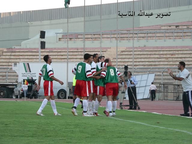 فرحة لاعبين الوحدات بالهدف الاول وبعدســـة كووورة