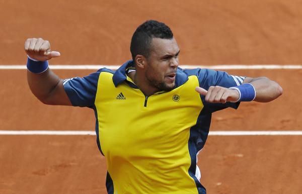 2013-05-29t130134z_2121640727_sr1e95t1067or_rtrmadp_3_tennis-open_reuters