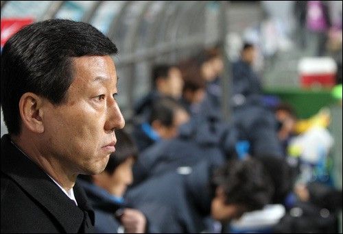 المدرب تشوي كانج هي