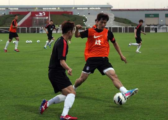 تدريبات منتخب كوريا الجنوبية في دبي الإماراتية