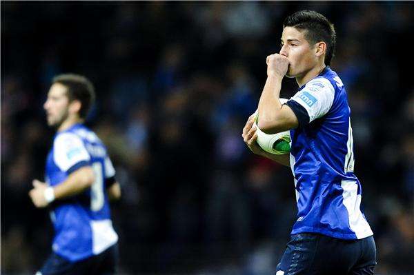 الثنائي موتينيو ورودريجيز أدخلا لبورتو 70 مليون يورو