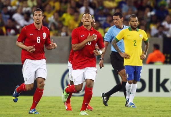 2013-06-02t204632z_829552374_gm1e9630d6o01_rtrmadp_3_soccer-friendly_reuters