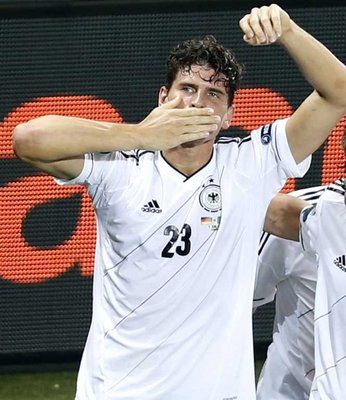 2012-06-09-00000103257313