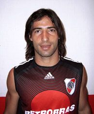 الأرجنتيني إرنستو فارياس 