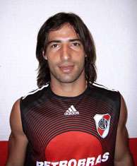 الأرجنتيني إرنستو فارياس 