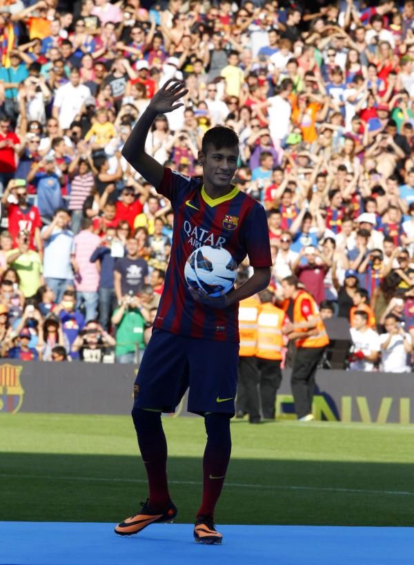 2013-06-03t185720z_1602321464_gm1e964080m01_rtrmadp_3_spain-neymar-barcelona_reuters