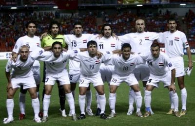 منتخب العراق يبحث عن رسم ابتسامة على وجه العراق الحزين