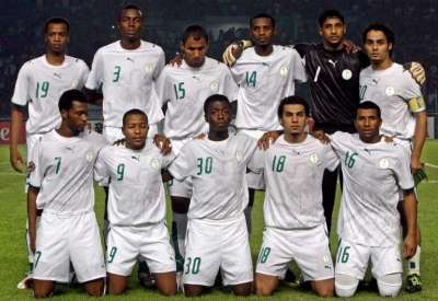 عقدة يابانية يسعون الصقور الخضر لفك شفرتها