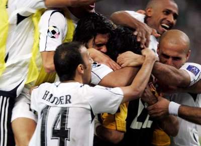 فرحة لاعبي العراق بالتأهل للنهائي الأسيوي