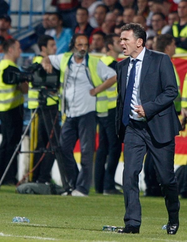 2013-06-07t205453z_1939174111_gm1e9680diy01_rtrmadp_3_soccer-world_reuters