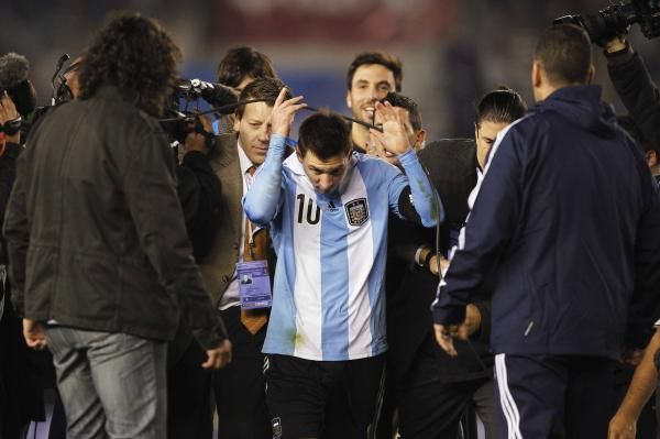 2013-06-08t004042z_1859268672_gm1e9680o0501_rtrmadp_3_soccer-world_reuters