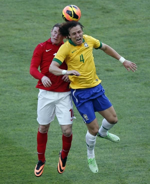 2013-06-02t194852z_677970195_gm1e9630aj701_rtrmadp_3_soccer-friendly_reuters