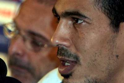 كابتن منتخب العراق يونس محمود خلال المؤتمر الصحفي