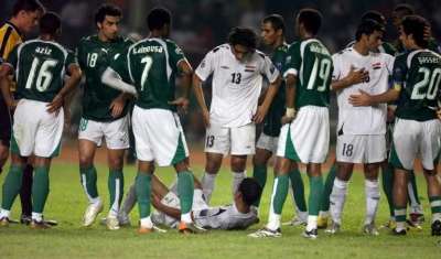 الشحن النفسي وكثرة الإنذارات أكثر ماميز الشوط الأول