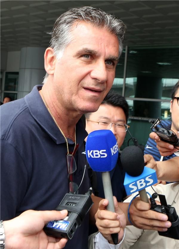  كارلوس كيروش مدرب إيران